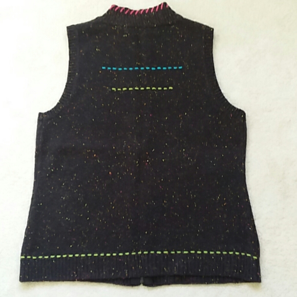 Zip up sweater vest ***3 for $10*** - Picture 5 of 7